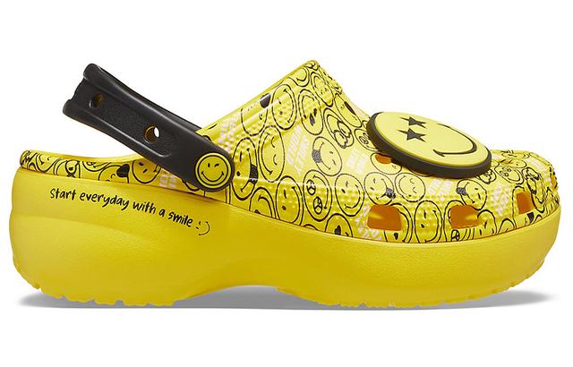 SMILEY x Crocs Classic clog