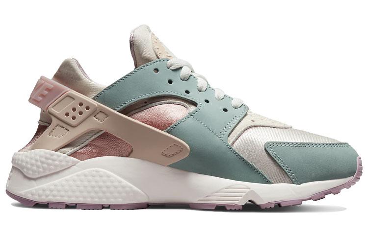 Nike Huarache One Mile Social Club