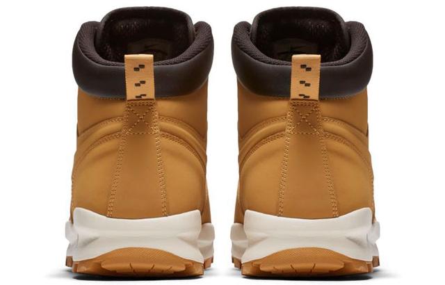 Nike Manoa Leather