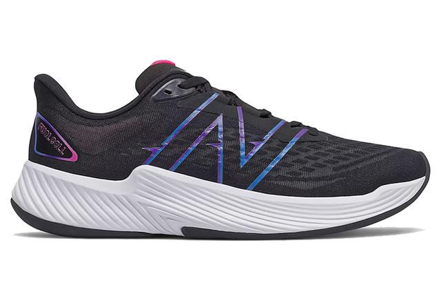 New Balance NB FuelCell