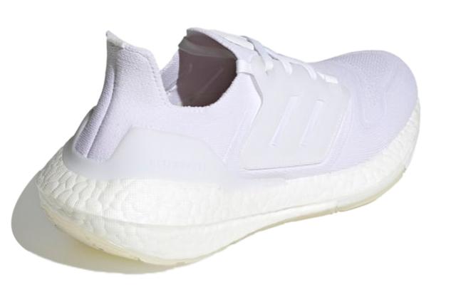 adidas Ultraboost 22