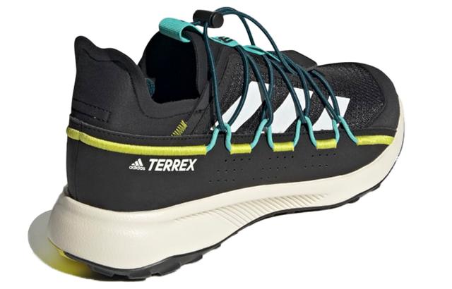 adidas Terrex Voyager 21