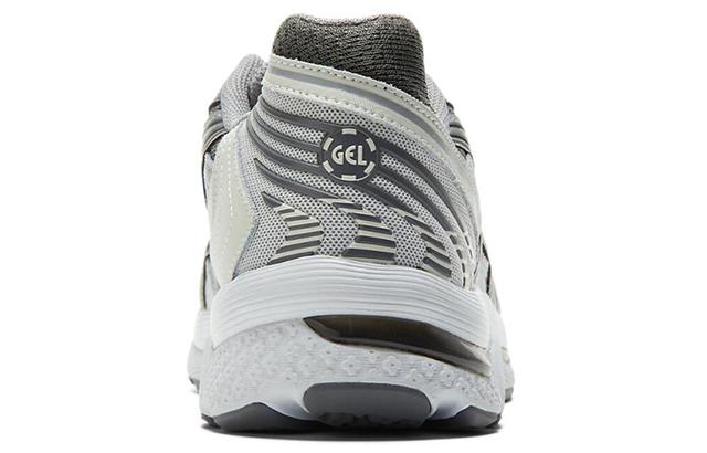 Asics Gel-Kyrios