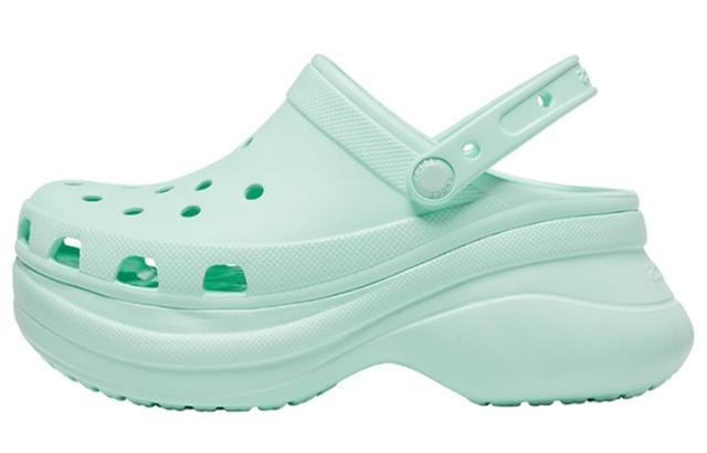 Crocs Classic Clog