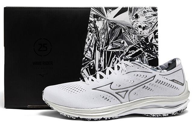 Mizuno Wave Rider 25