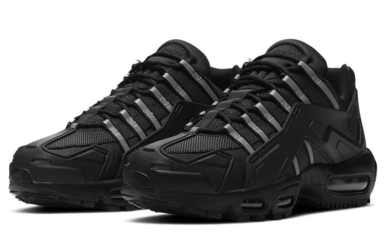 Nike Air Max 95 NDSTRKT "Black"