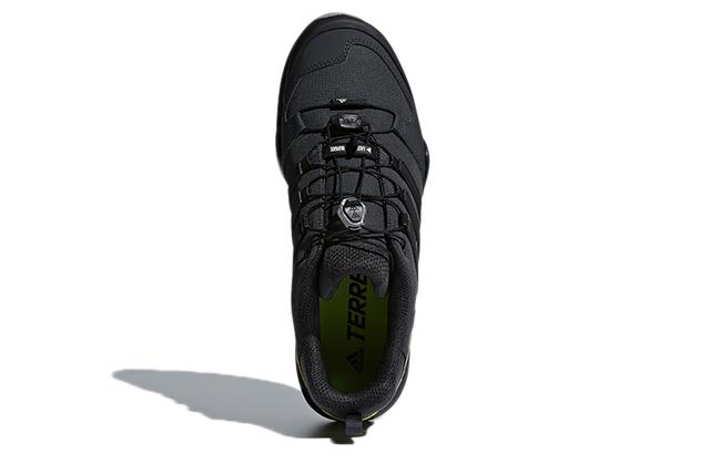 adidas Terrex Swift R2