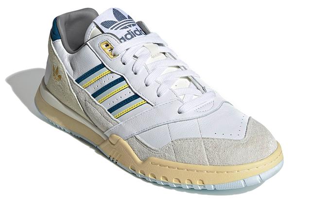 adidas originals A.R.TRAINER