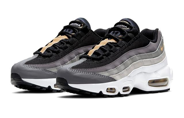 Nike Air Max 95 Recraft