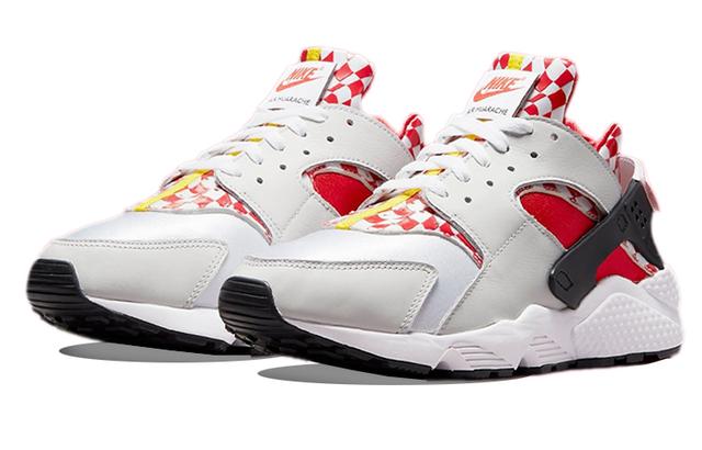 Nike Air Huarache "Liverpool"