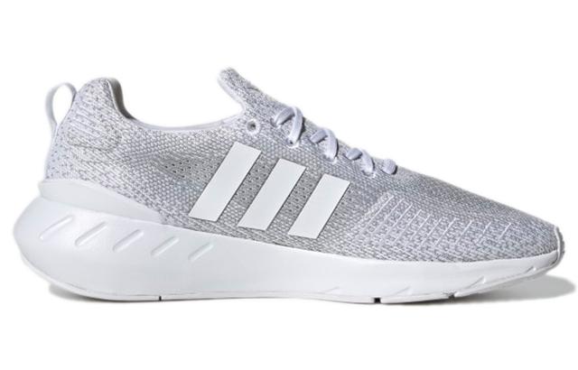 adidas originals Swift Run 22