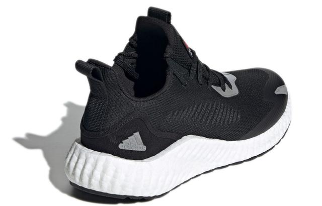 adidas Alphaboost Utility