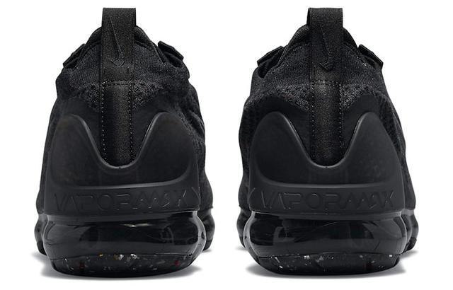 Nike Vapormax triple black