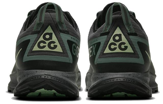 Nike ACG Air Nasu GORE-TEX "Clay Green"