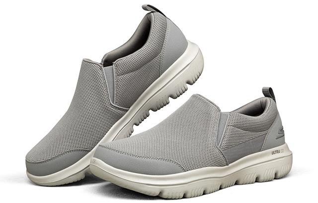 Skechers Go Walk Evolution Ultra