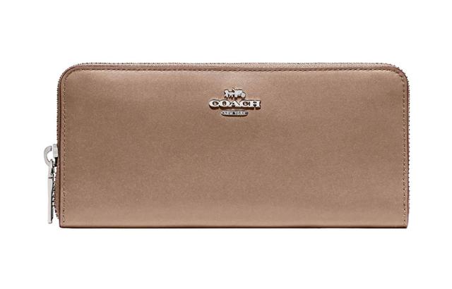 COACH Accordion Zip 19