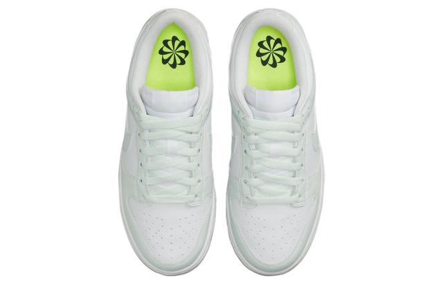 Nike Dunk Next Nature "White Mint"