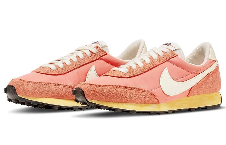 Nike Daybreak "Light Madder Root"