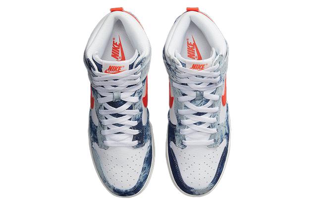 Nike Dunk "Washed Denim"