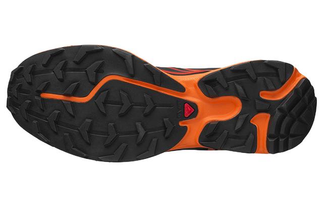 SALOMON XT-6