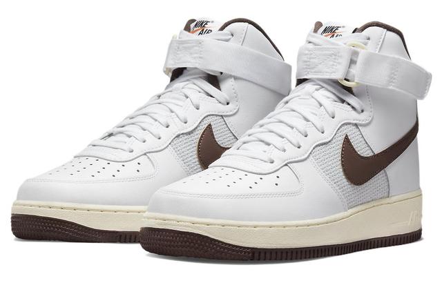 Nike Air Force 1 Vintage White Chocolate