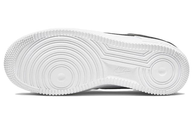 Nike Air Force 1 white black