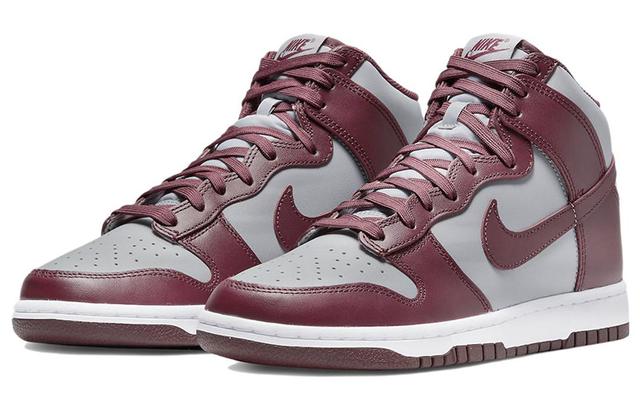 Nike Dunk Retro "Dark Beetroot"