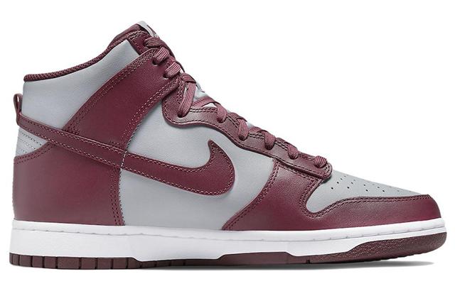 Nike Dunk Retro "Dark Beetroot"