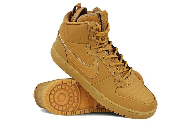 Nike Court Borough Mid