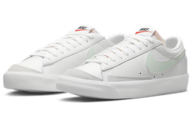 Nike Blazer Low 77