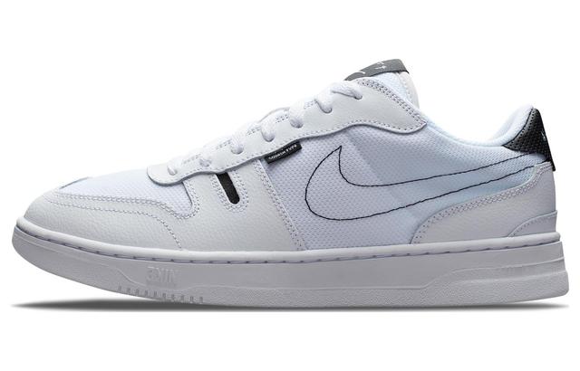 Nike Squash Type