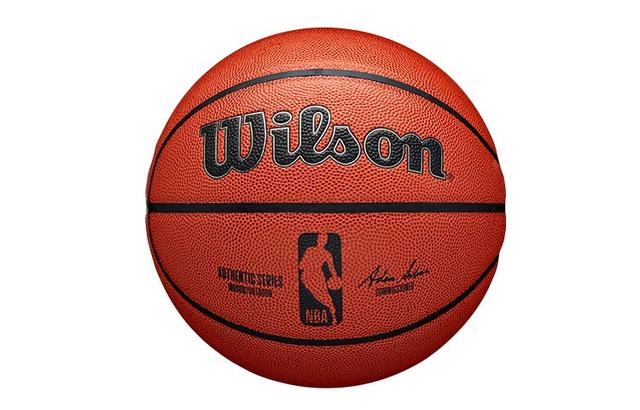 Wilson x NBA 7 PU