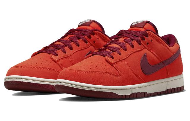 Nike Dunk Low "Orange Suede"