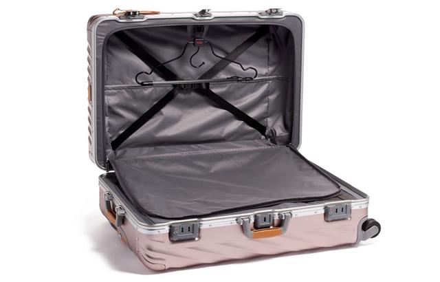 TUMI 19 Degree Aluminum