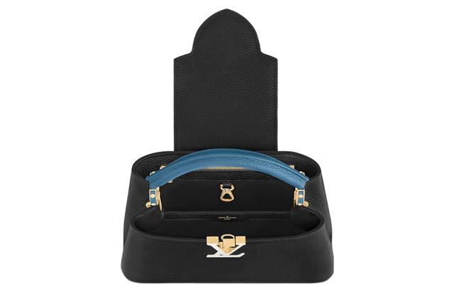 LOUIS VUITTON Capucines