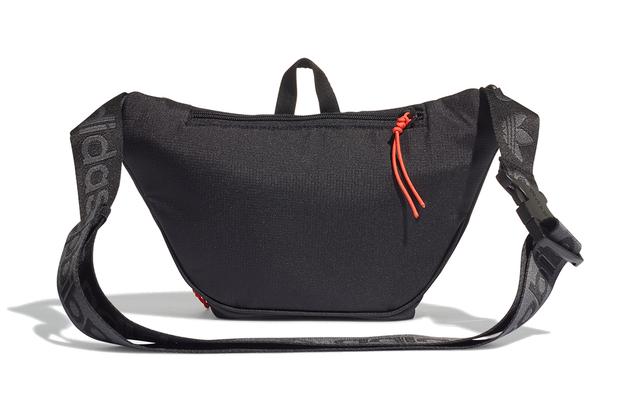 adidas originals WAISTBAG Logo