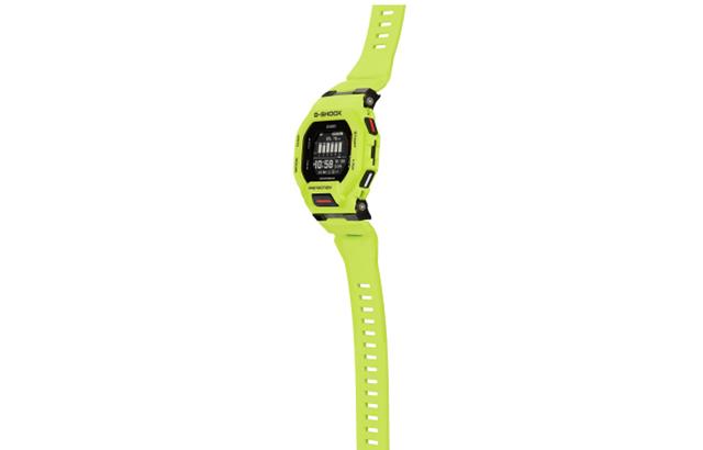 G-SHOCK G-SQUAD GPS LED GBD-200-9PR-person