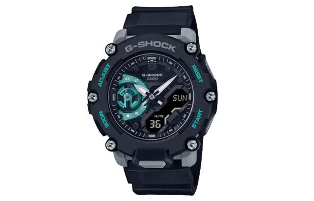 G-SHOCK 3D GA-2200M-1A-person