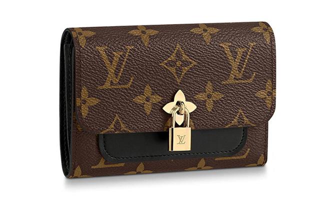 LOUIS VUITTON Flower Compact