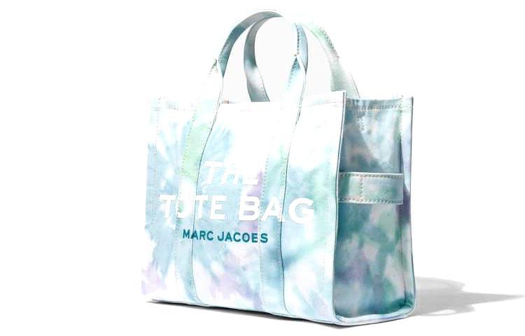 MARC JACOBS The Traveler Tote