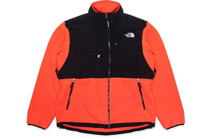 THE NORTH FACE Men's'95 Retro Denali Jacket logo