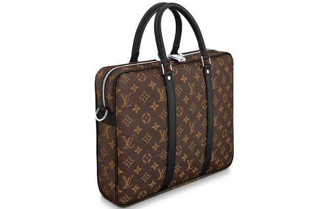 LOUIS VUITTON Porte-Documents Voyage