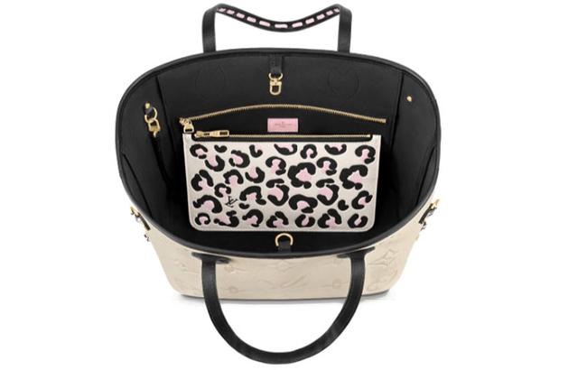LOUIS VUITTON NEVERFULL Wild at HeartMM Tote