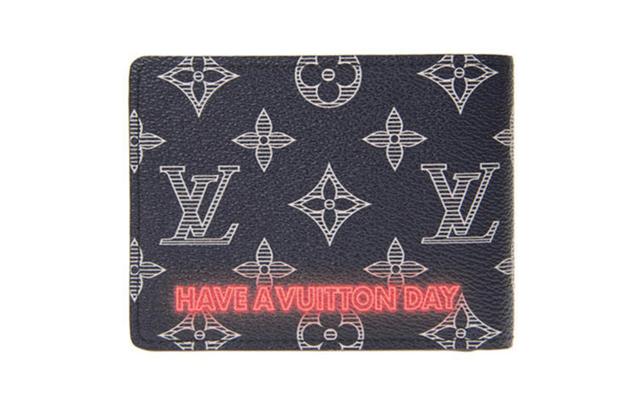 LOUIS VUITTON Multiple Logo