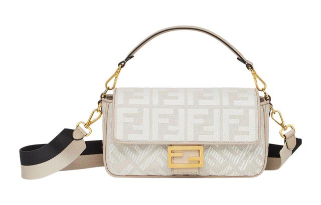 FENDI Baguette FF