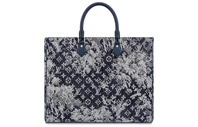 LOUIS VUITTON Tapestry