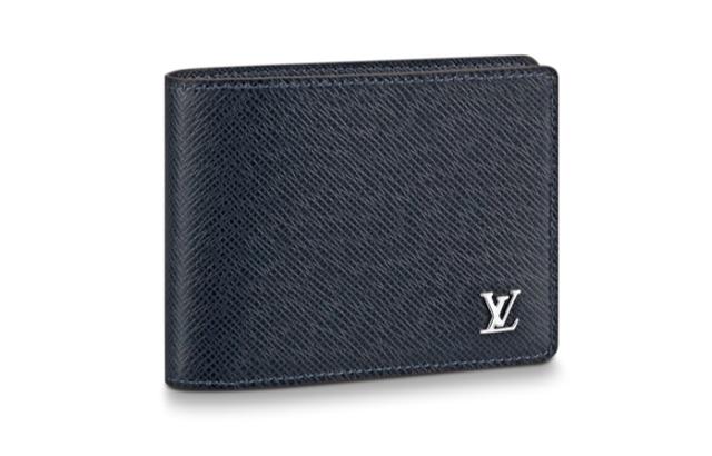 LOUIS VUITTON Multiple wallet