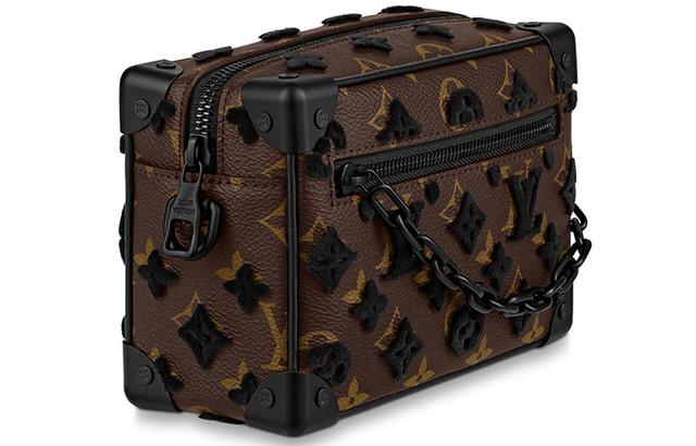 LOUIS VUITTON SOFT TRUNK