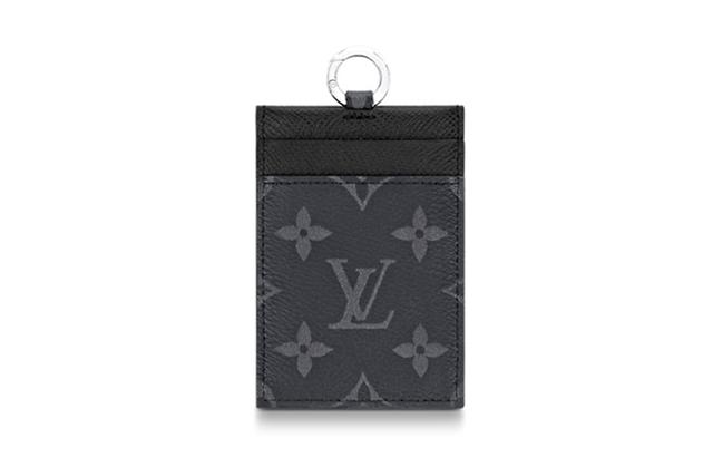 LOUIS VUITTON ON STRAP Logo