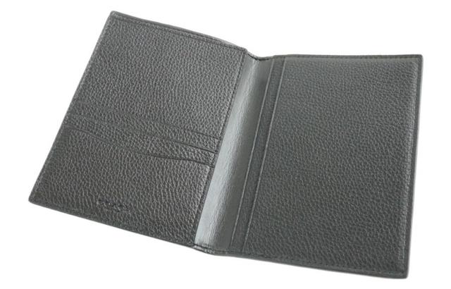 COACH Passport Case 11